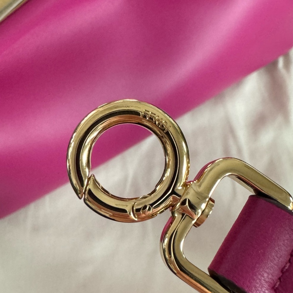 NWT Hot Pink Midi Fendi First Pouchette Clutch - Picture 4 of 12